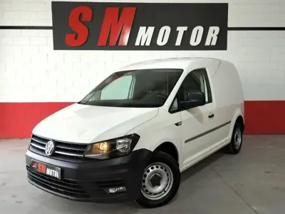 Usado VW Caddy 75 CV (55 kW) 2019 Blanco Monovolumen