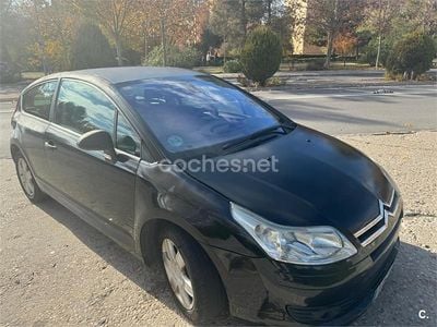 Usado Citroën C4 VTR Sport 110 CV (80 kW) 2006 Negro Berlina