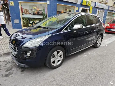Usado Peugeot 3008 Sport 112 CV (82 kW) 2010 Azul Familiar