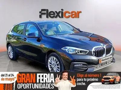 Usado BMW 118 136 CV (100 kW) 2023 Negro Utilitario