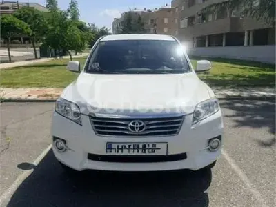 Usado Toyota RAV4 Advance 150 CV (110 kW) 2011 Blanco SUV