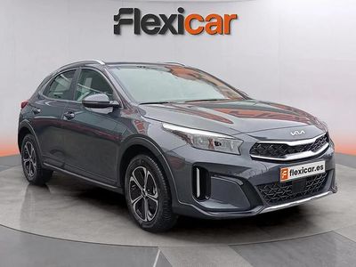 Usado Kia XCeed 141 CV (103 kW) 2024 Gris SUV