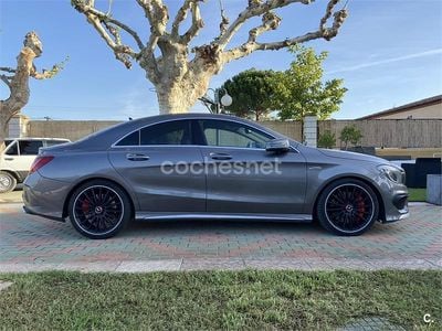 Gris / plata Usado 2015 Mercedes CLA45 AMG AMG Berlina | 34.000 € (Precio justo)
