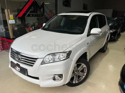 Usado Toyota RAV4 Executive 150 CV (110 kW) 2010 Blanco SUV
