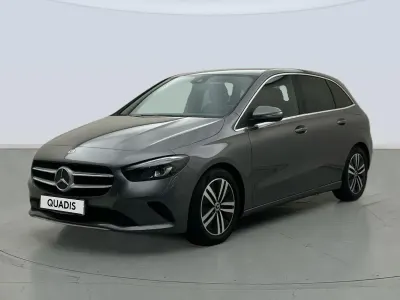 Usado Mercedes B180 136 CV (100 kW) 2022 Gris Utilitario