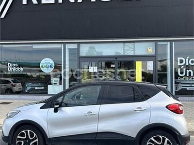 Gris / plata Usado 2015 Renault Captur Life SUV | 8950 € (Precio justo)