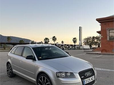 Gris / plata Usado 2007 Audi A3 Ambiente Berlina | 5900 € (Precio justo)