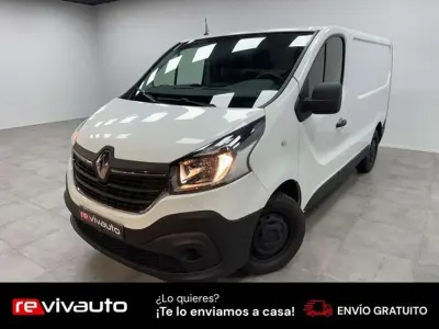 Usado Renault Trafic 120 CV (88 kW) 2018 Blanco Monovolumen
