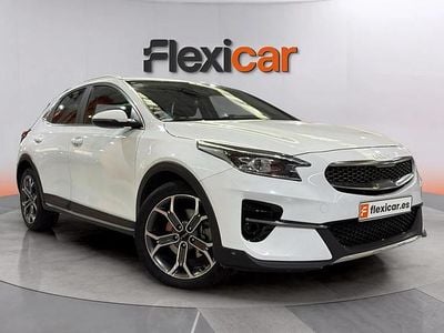 Usado Kia XCeed 160 CV (117 kW) 2022 Blanco SUV