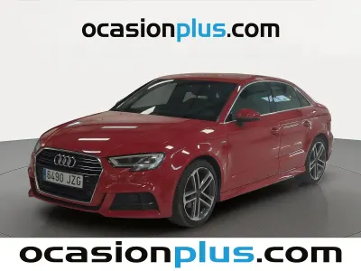 Usado Audi A3 S-Line 116 CV (85 kW) 2017 Rojo Berlina