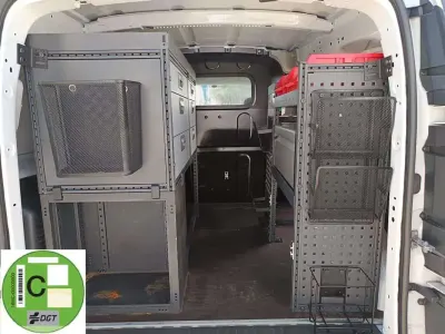 Usado Renault Kangoo 80 CV (58 kW) 2020 Blanco Monovolumen