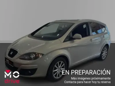 Usado Seat Altea XL Ecomotive 105 CV (77 kW) 2011 Monovolumen