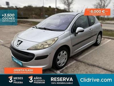 Gris Usado 2006 Peugeot 207 Sport Utilitario | 2890 € (Precio justo)