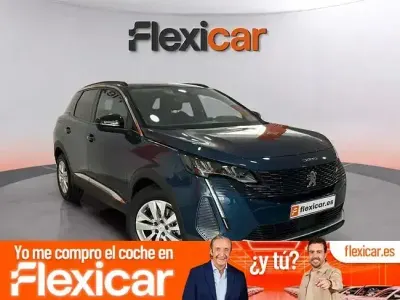 Usado Peugeot 3008 Style 130 CV (95 kW) 2021 Azul SUV