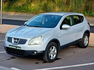Usado Nissan Qashqai Acenta 150 CV (110 kW) 2007 Gris / plata SUV