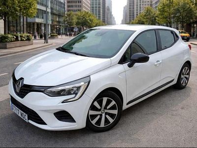 Usado Renault Clio V Business 101 CV (74 kW) 2022 Blanco Utilitario