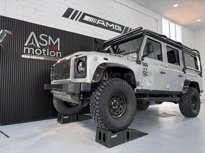 Usado Land Rover Defender SE 122 CV (89 kW) 2014 Gris / plata SUV