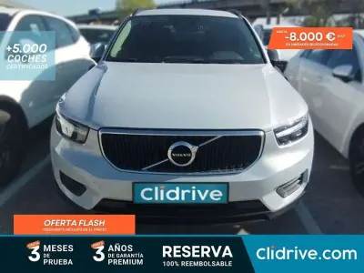 Usado Volvo XC40 Core 129 HP (94 kW) 2022 Cinzento SUV