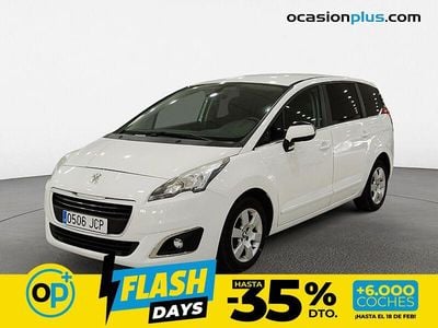 Usado Peugeot 5008 Active 115 CV (84 kW) 2015 Blanco Monovolumen