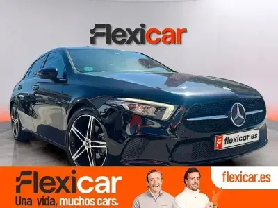 Usado Mercedes A180 116 CV (85 kW) 2019 Negro