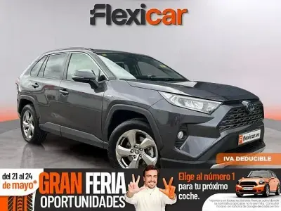 Begagnad Toyota RAV4 Hybrid Advance 222 HK (163 kW) 2020 Grå SUV