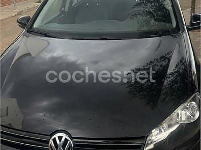 Usado VW Golf VI 105 CV (77 kW) 2011 Negro Utilitario