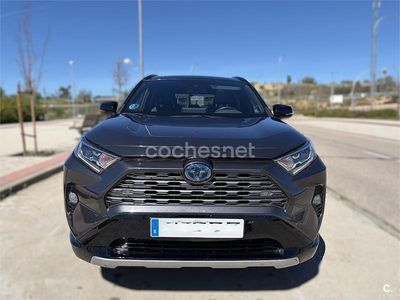 Usado Toyota RAV4 Hybrid 218 CV (160 kW) 2019 Gris / plata SUV