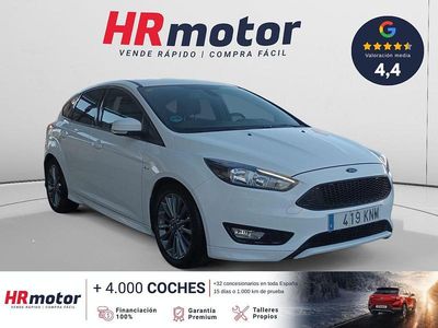 Usado Ford Focus ST-Line 125 CV (91 kW) 2018 Blanco Berlina