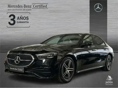 Usado Mercedes E220 AMG line 197 CV (144 kW) 2025 Negro obsidiana Berlina