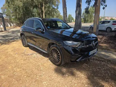 Usado Mercedes GLC300e 313 CV (230 kW) 2023 Negro SUV