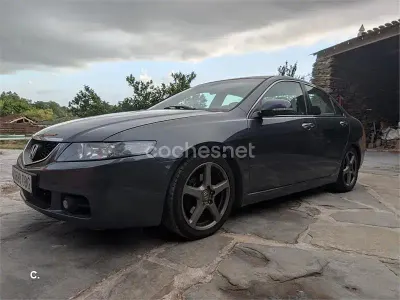 Usado Honda Accord Sport 140 CV (102 kW) 2004 Gris / plata Berlina