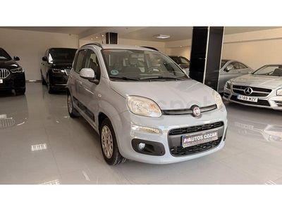 Usado Fiat Panda Lounge 69 CV (50 kW) 2019 Gris / plata Utilitario