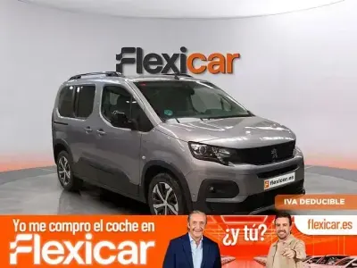 Usado Peugeot Rifter GT 130 CV (95 kW) 2023 Gris Monovolumen