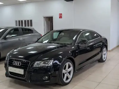 Używany Audi A5 Ambiente 180 KM (132 kW) 2011 Czarny Coupe