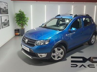 Usado Dacia Sandero Stepway 90 CV (66 kW) 2015 Azul Berlina