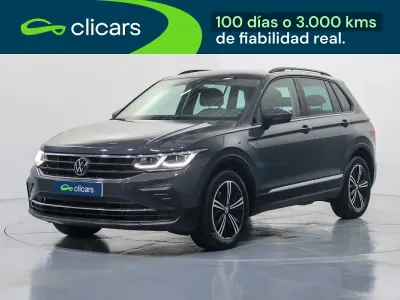 Käytetty VW Tiguan Life 150 HP (110 kW) 2024 Vihreä Katumaasturi
