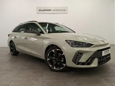 Usado Cupra Leon 150 CV (110 kW) 2025 Beige Familiar