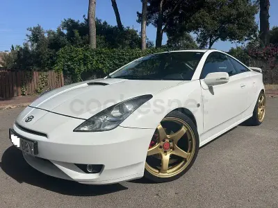 Usado Toyota Celica 143 CV (105 kW) 2004 Blanco Coupe