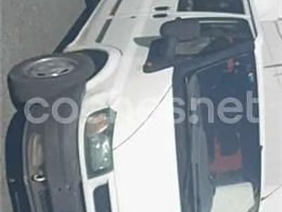 Blanco Usado 2001 Ford Transit Familiar | 2200 €