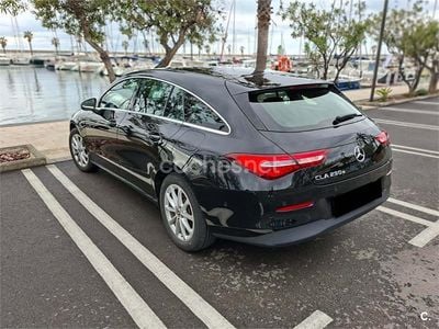Käytetty Mercedes CLA250e Shooting Brake 218 HP (160 kW) 2021 Musta Farmari