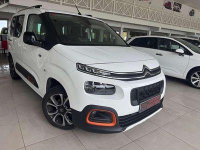Usado Citroën Berlingo Shine 102 CV (75 kW) 2021 Blanco Monovolumen