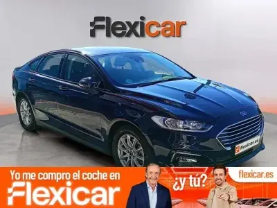 Usado Ford Mondeo Trend 187 CV (137 kW) 2021 Azul Berlina