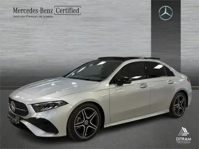 Usado Mercedes A200 150 CV (110 kW) 2025 Gris Berlina