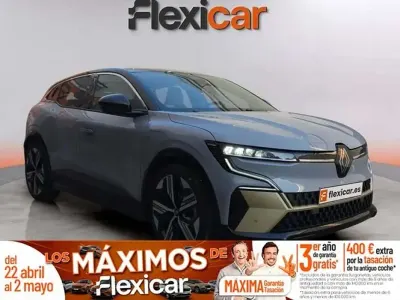 Usado Renault Mégane Equilibre 160 kW (218 CV) 2022 Gris Berlina
