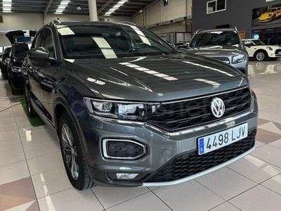 Usado VW T-Roc Sportline 150 CV (110 kW) 2020 Gris / plata SUV