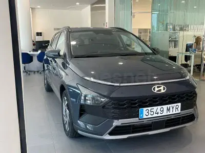 Usado Hyundai Bayon 100 CV (73 kW) 2025 Azul SUV