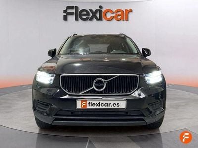 Käytetty Volvo XC40 156 HP (114 kW) 2019 Musta Katumaasturi