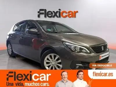 Usado Peugeot 308 Access 110 CV (80 kW) 2020 Gris