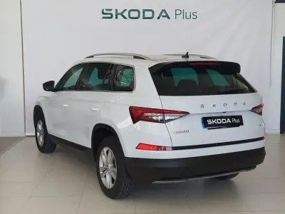 Begagnad Skoda Kodiaq Ambition 150 HK (110 kW) 2022 Vit SUV