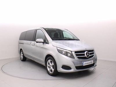 Gris / plata Usado 2016 Mercedes V220 Monovolumen | 32.390 € (Un poco caro)
